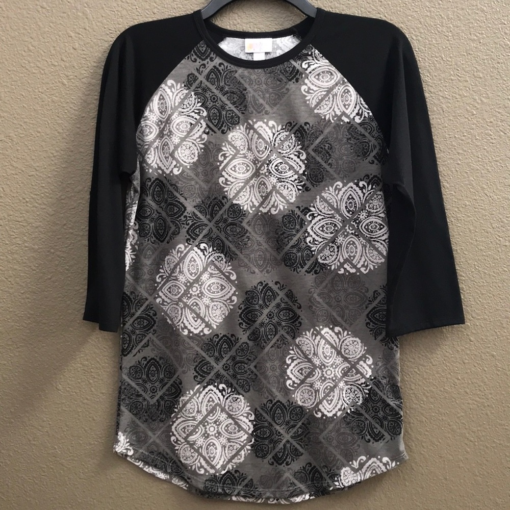 🌸NWOT LuLaRoe Randy Top🌸